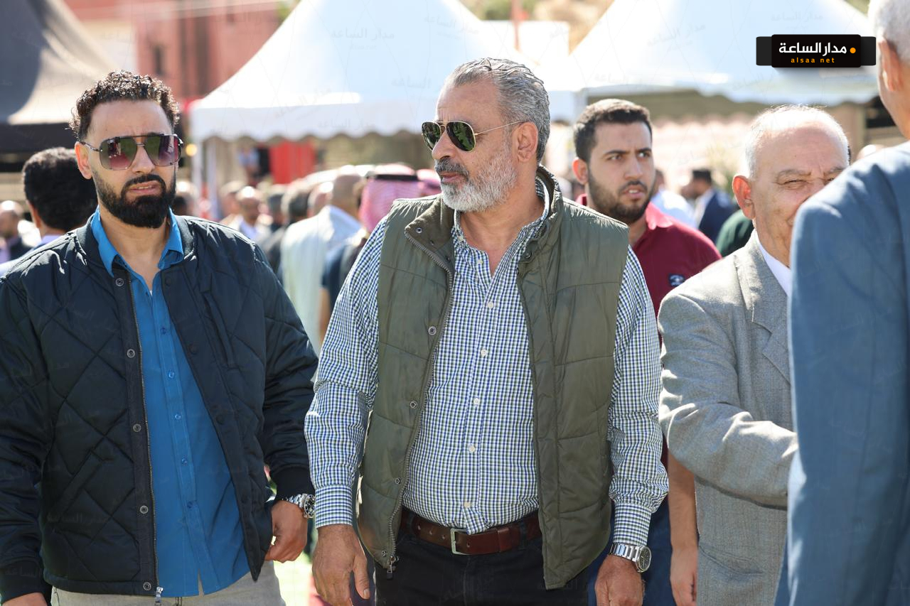 Madar Al-Saa Images 0.6942999382825816