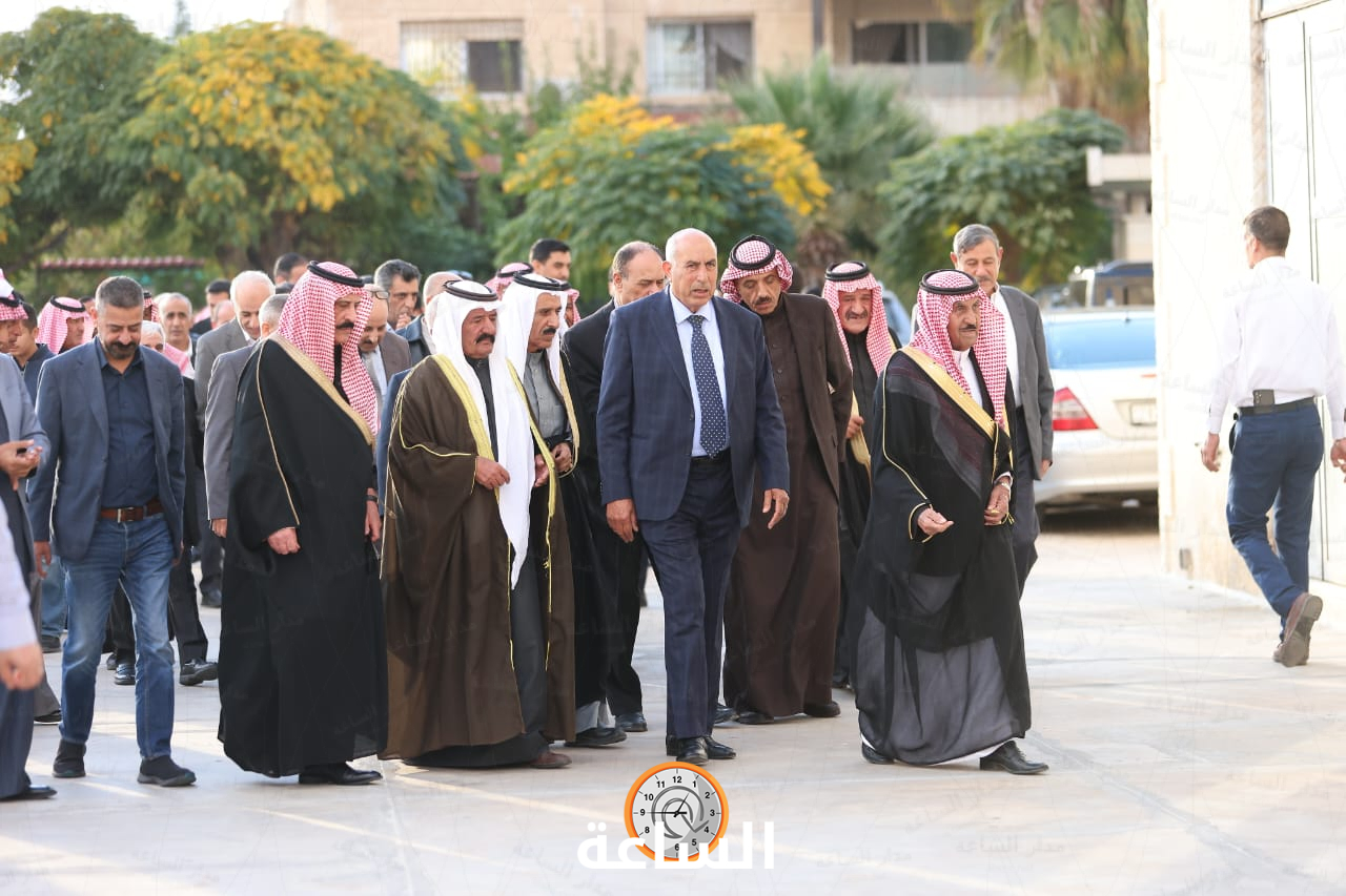 Madar Al-Saa Images 0.10506276002841664