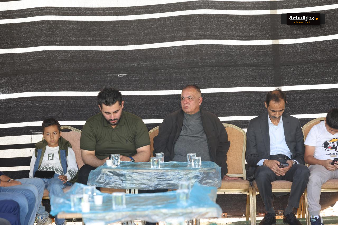 Madar Al-Saa Images 0.486159282931221