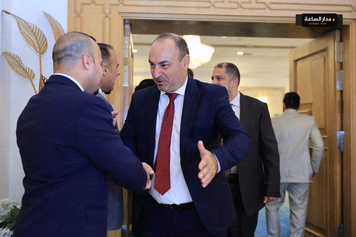 Madar Al-Saa Images 0.542325839508166