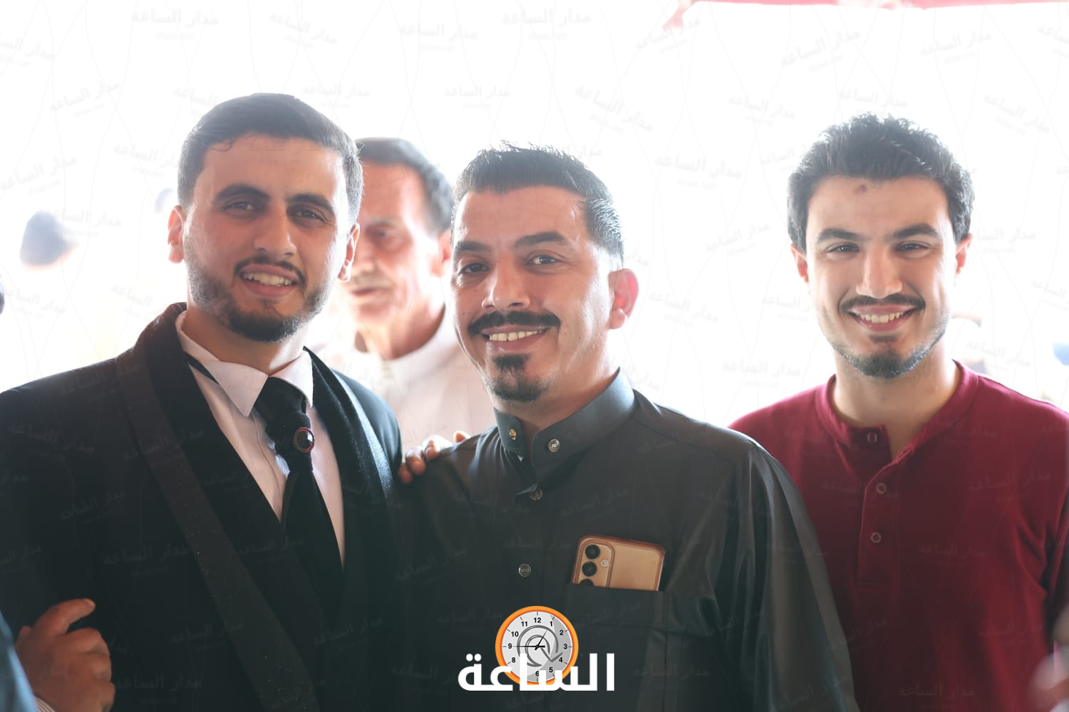 Madar Al-Saa Images 0.9833501356818892