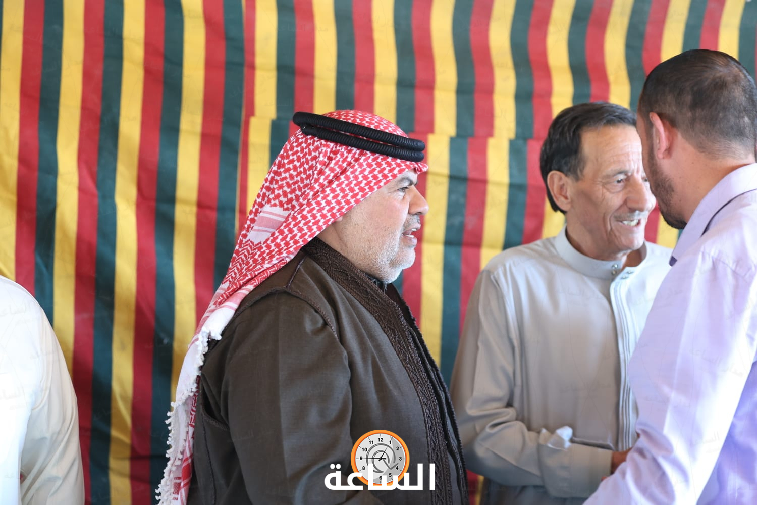 Madar Al-Saa Images 0.8684791356145184