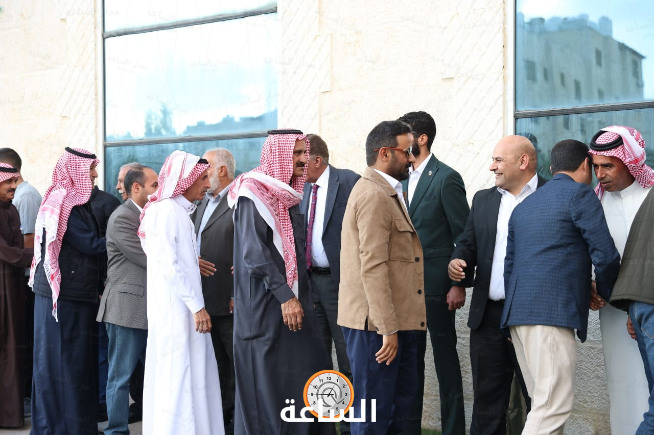 Madar Al-Saa Images 0.9853484805527737