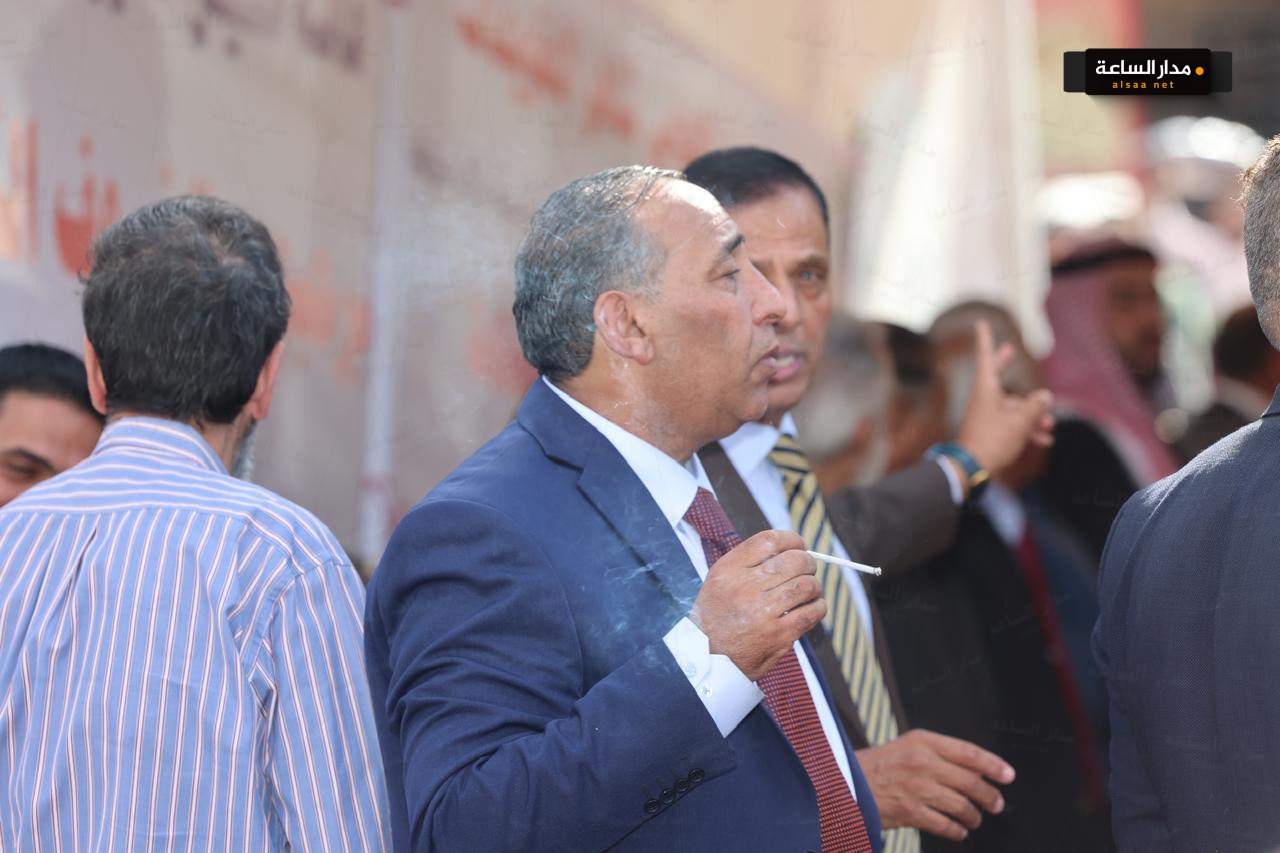Madar Al-Saa Images 0.10408199381160743