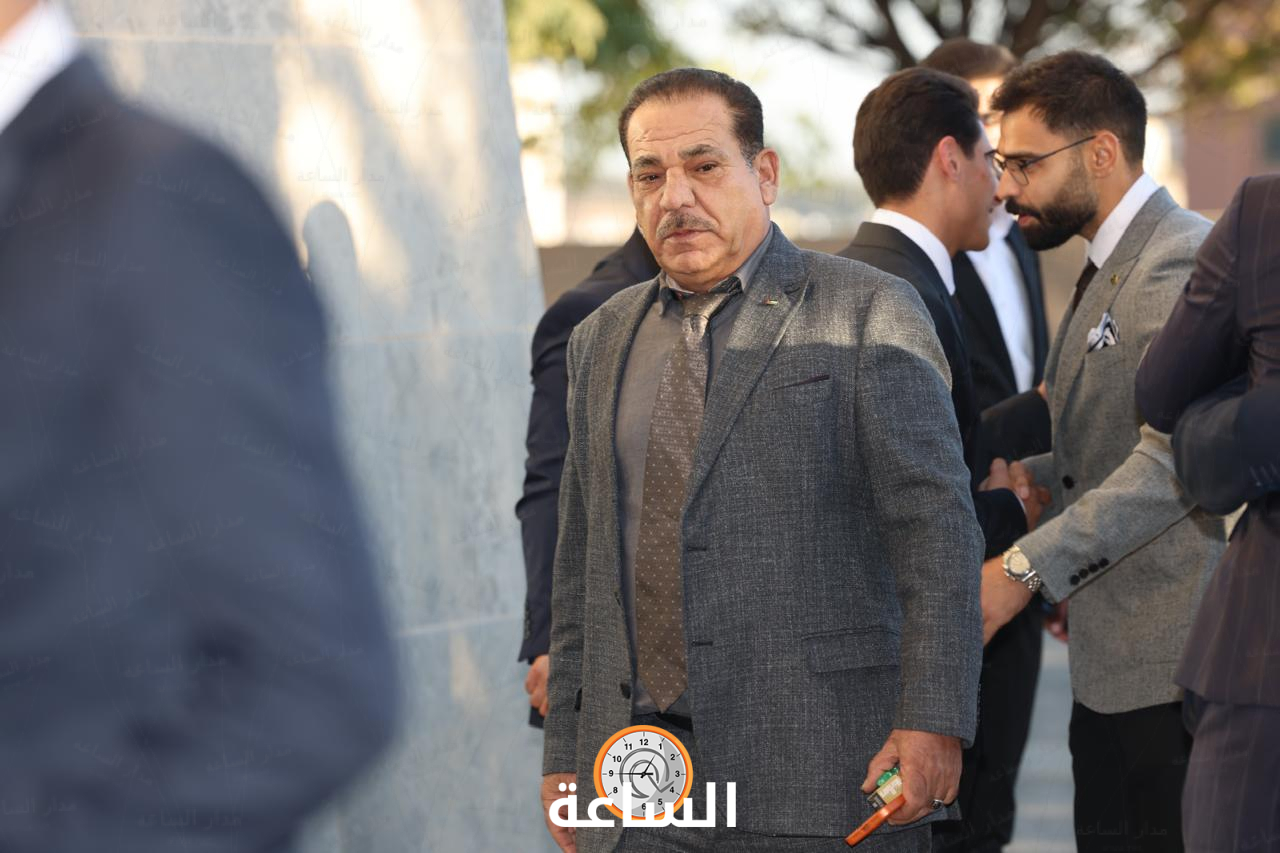 Madar Al-Saa Images 0.8659143143809959