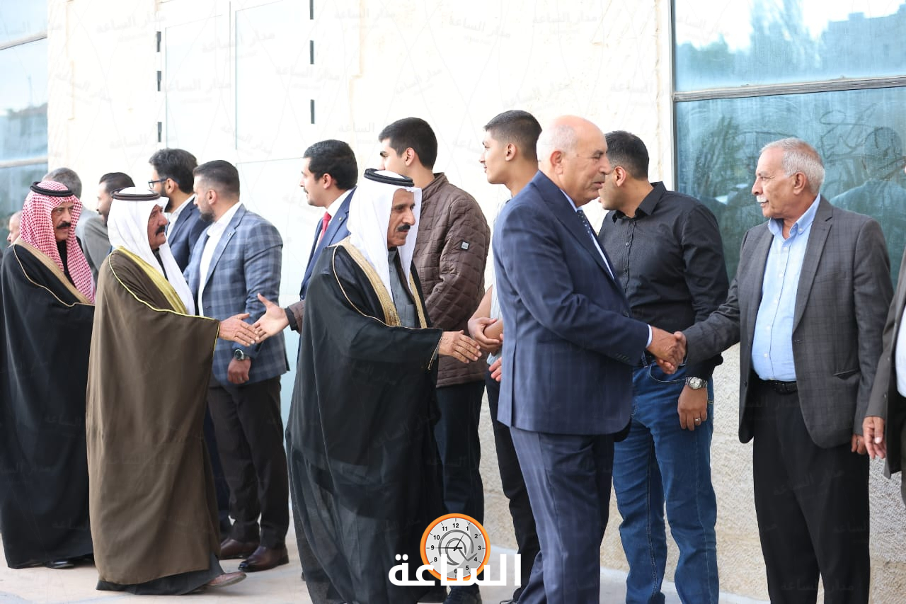 Madar Al-Saa Images 0.9089129373756153