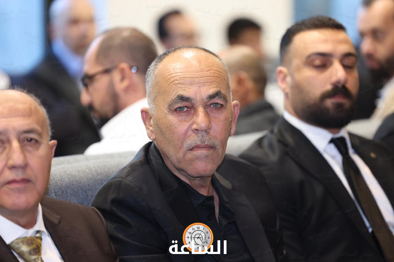 Madar Al-Saa Images 0.5278570685336917
