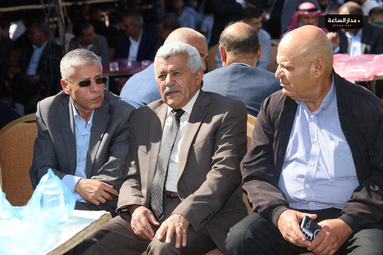 Madar Al-Saa Images 0.44178228970103095
