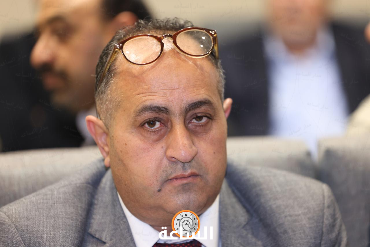 Madar Al-Saa Images 0.10567520132599229