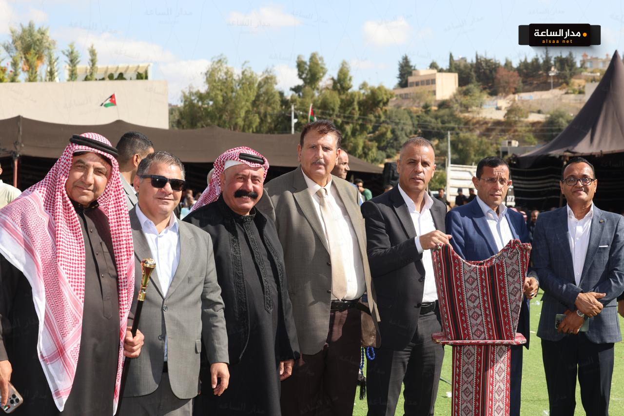 Madar Al-Saa Images 0.44464978305926883