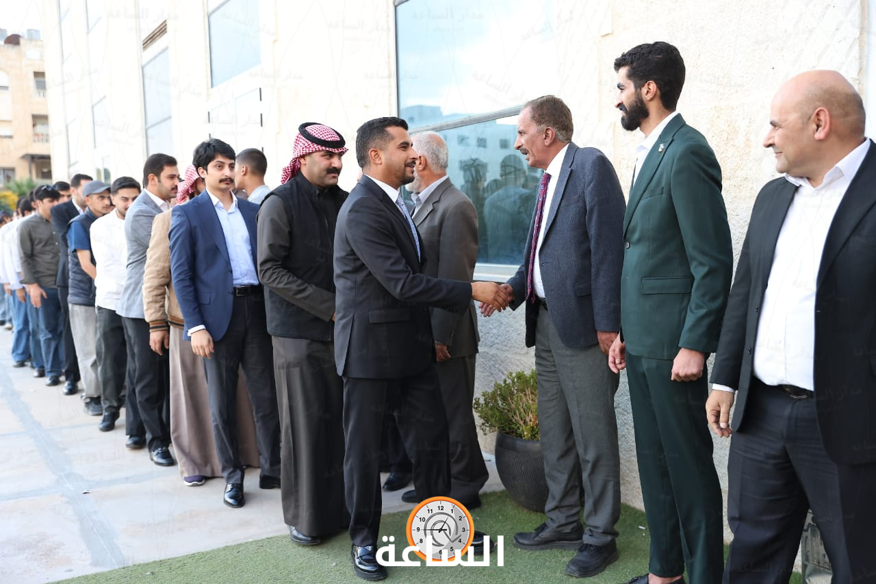 Madar Al-Saa Images 0.2939678352124738