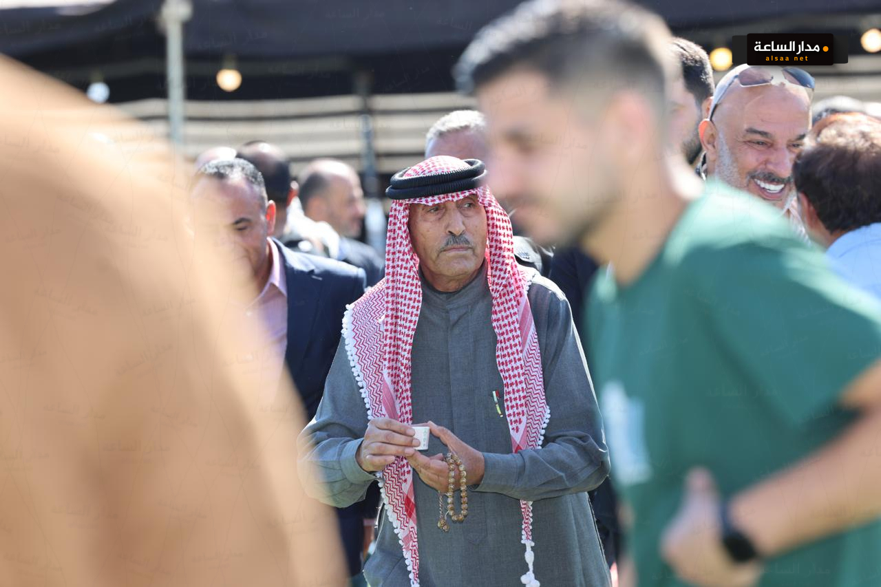 Madar Al-Saa Images 0.3986149256129513