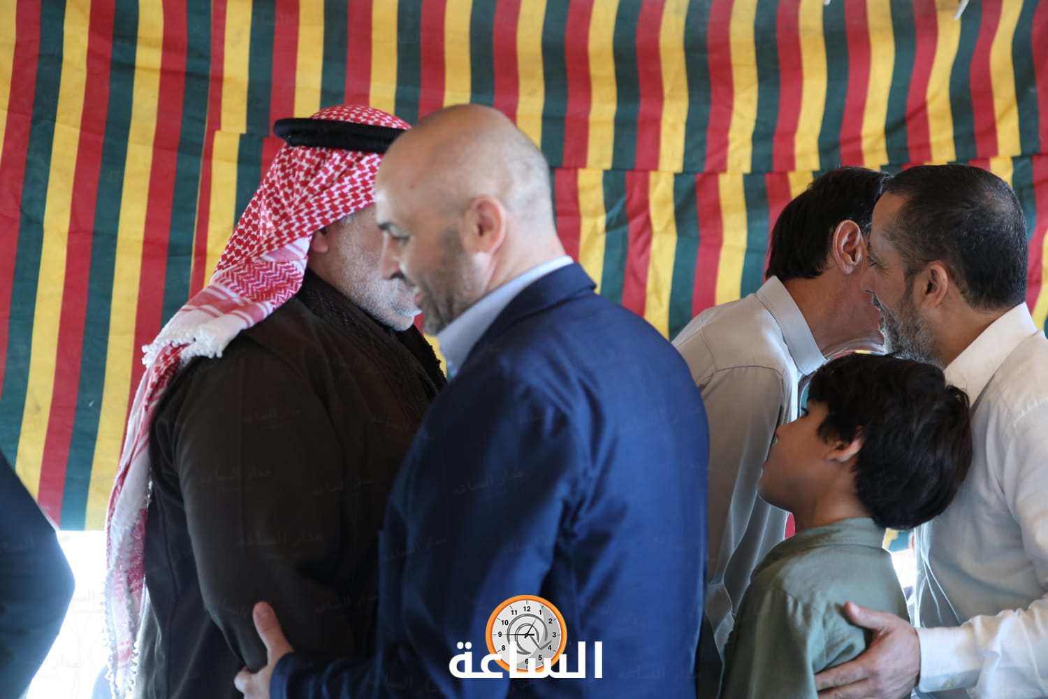 Madar Al-Saa Images 0.9382849651466616