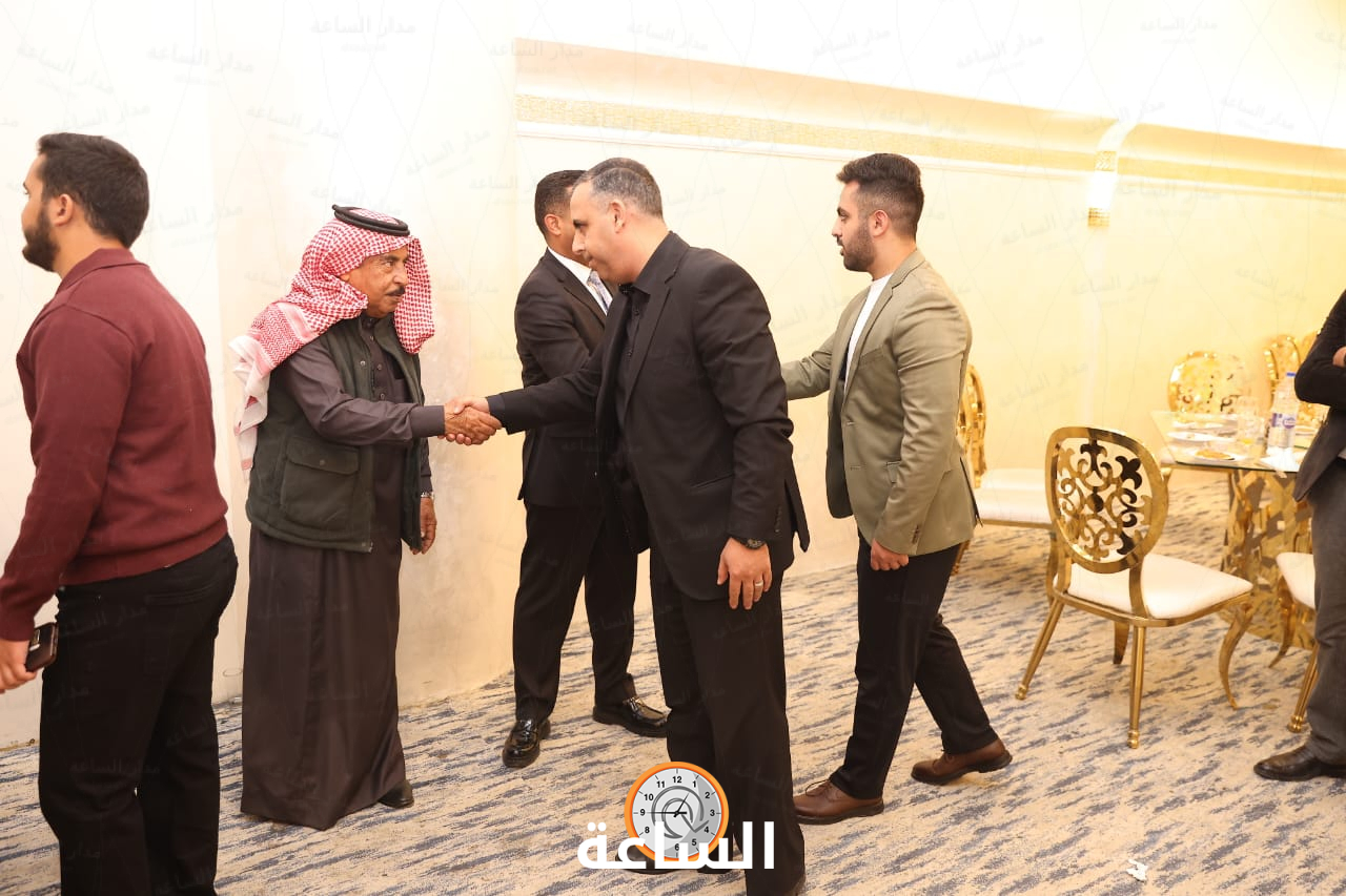 Madar Al-Saa Images 0.38331669728185813