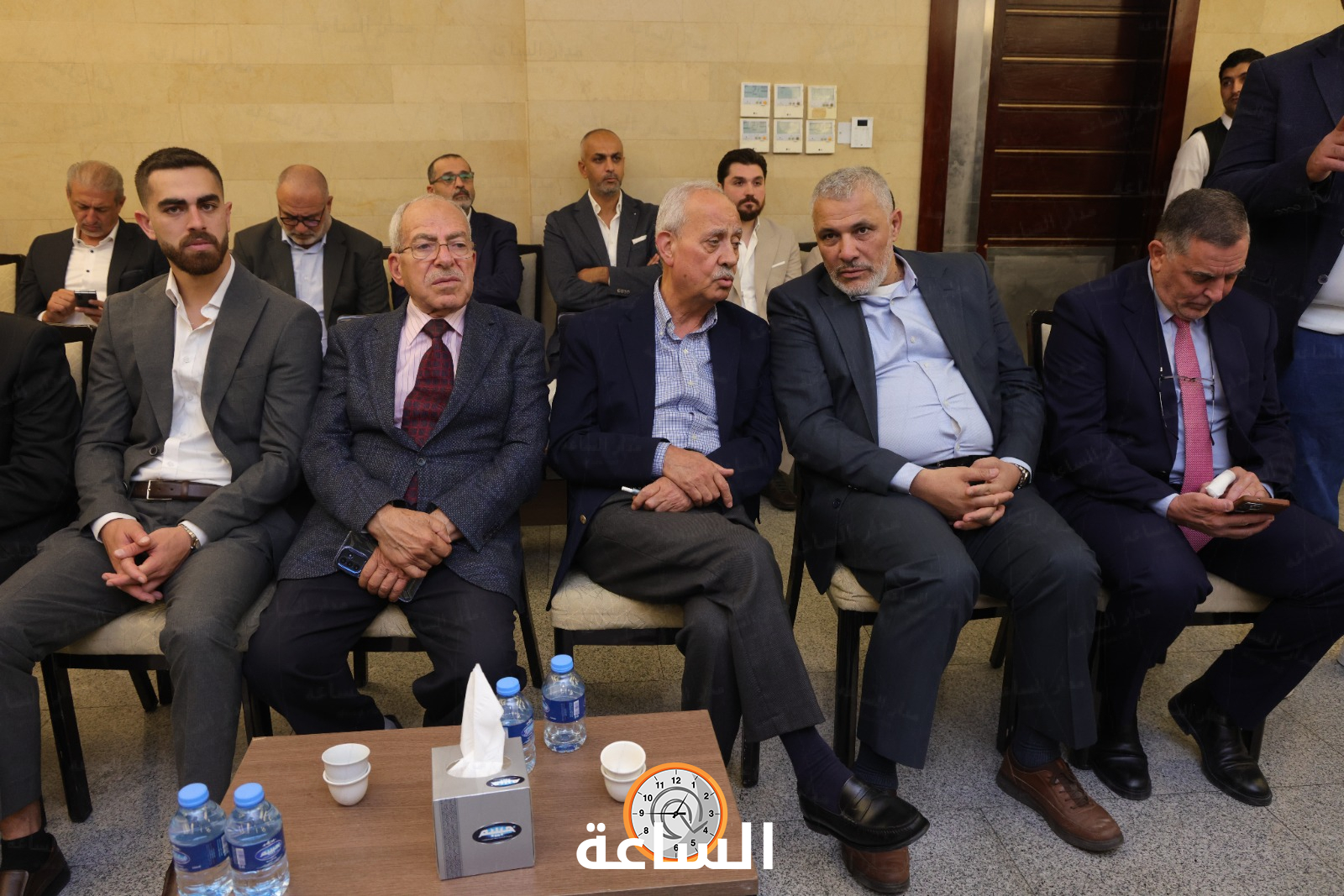 Madar Al-Saa Images 0.8593060438586291