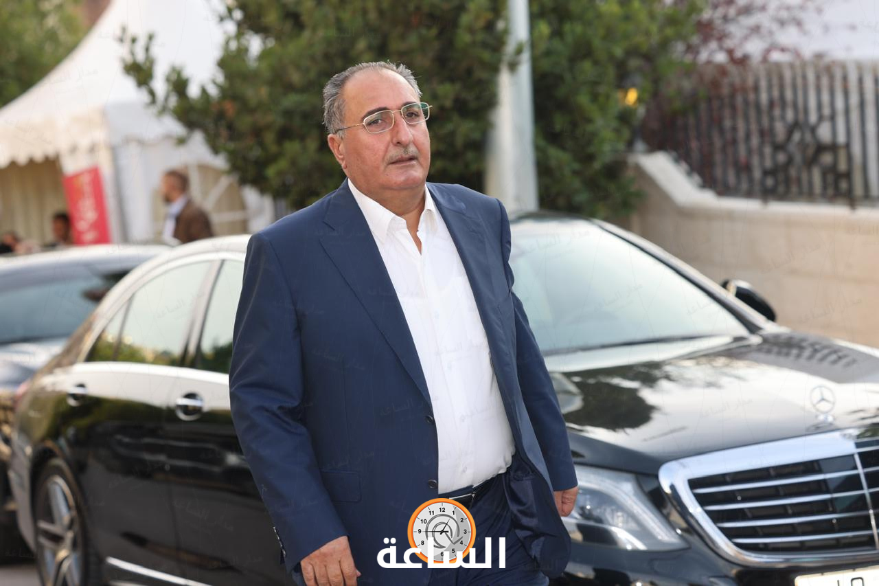 Madar Al-Saa Images 0.6623125821640781