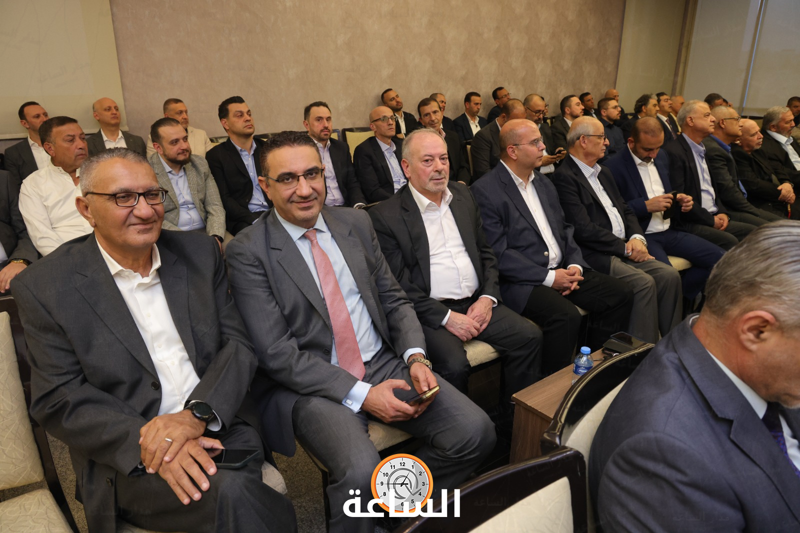 Madar Al-Saa Images 0.2288801184170105