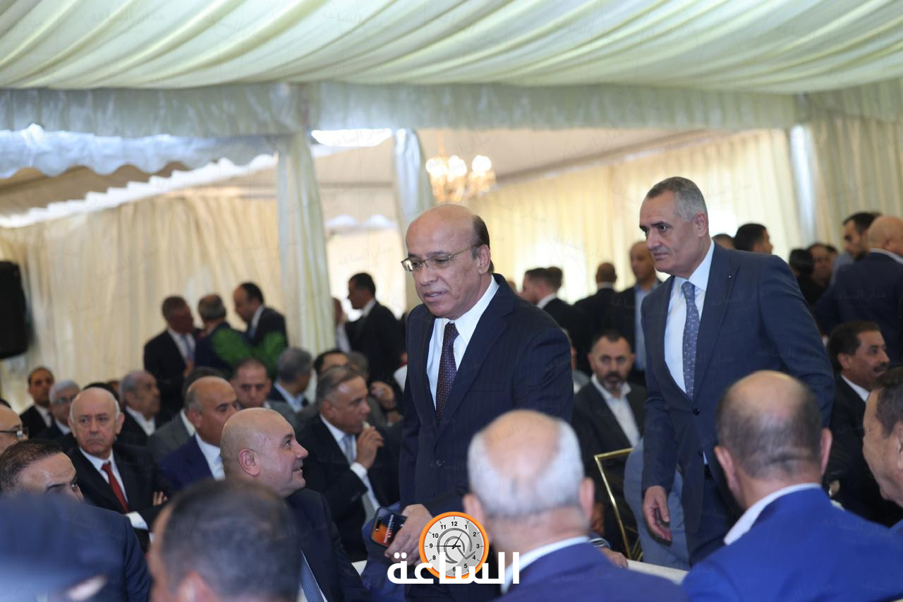 Madar Al-Saa Images 0.5439858379824158