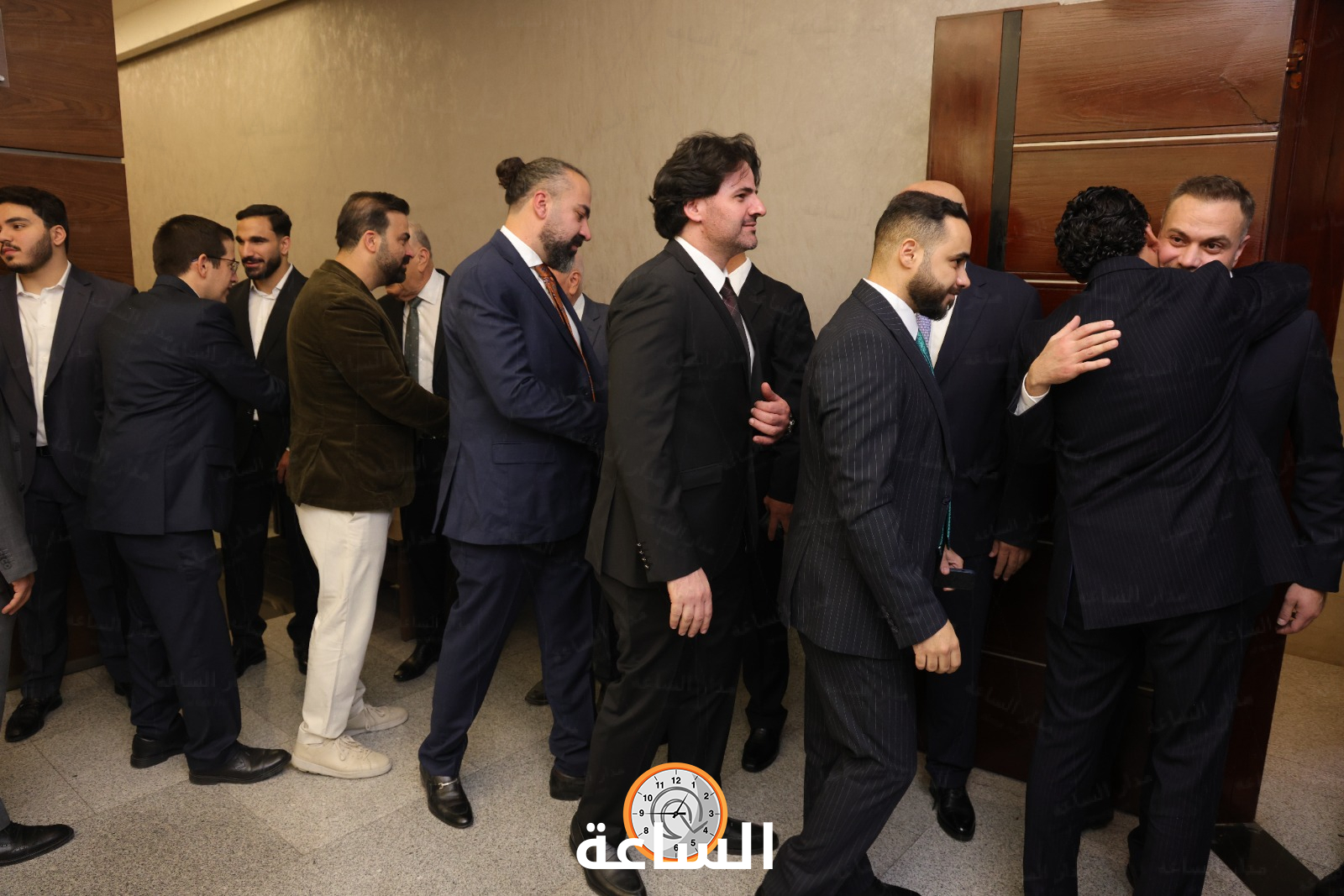 Madar Al-Saa Images 0.16548915683076415