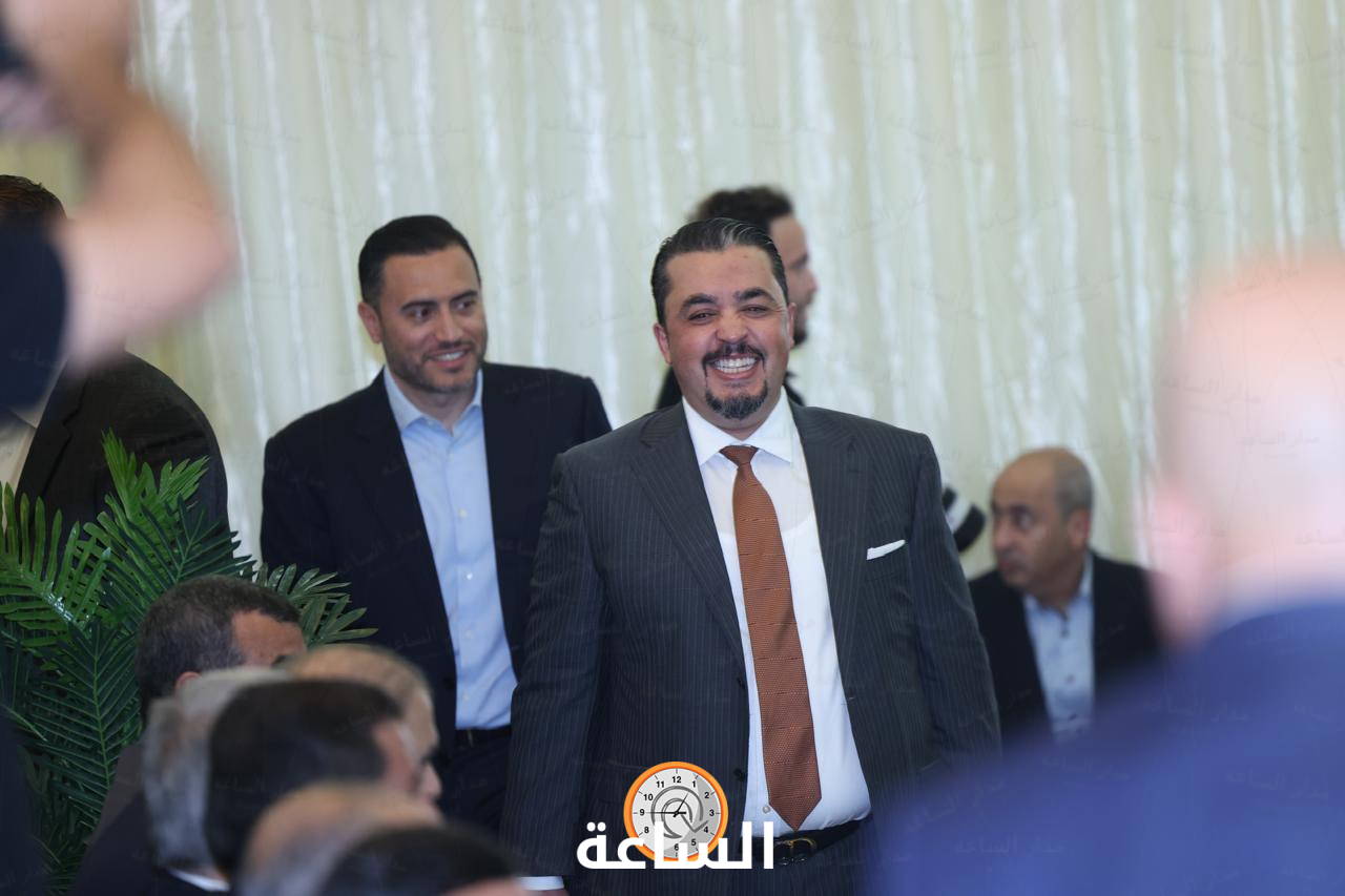 Madar Al-Saa Images 0.644025679144822