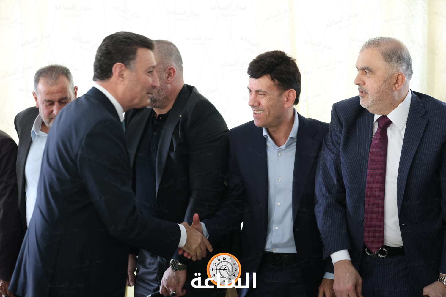 Madar Al-Saa Images 0.08570221867837235
