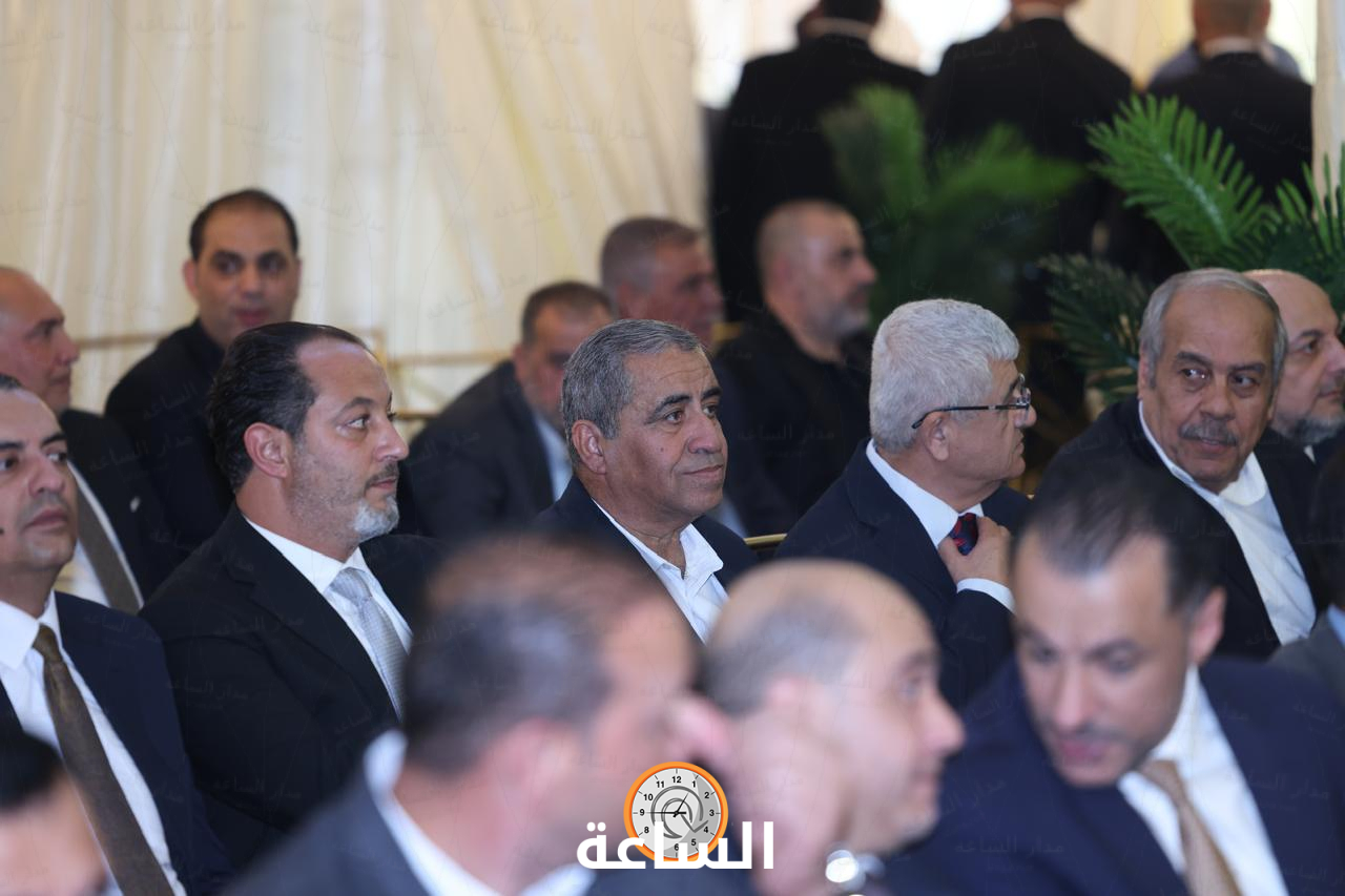 Madar Al-Saa Images 0.7203706564605493