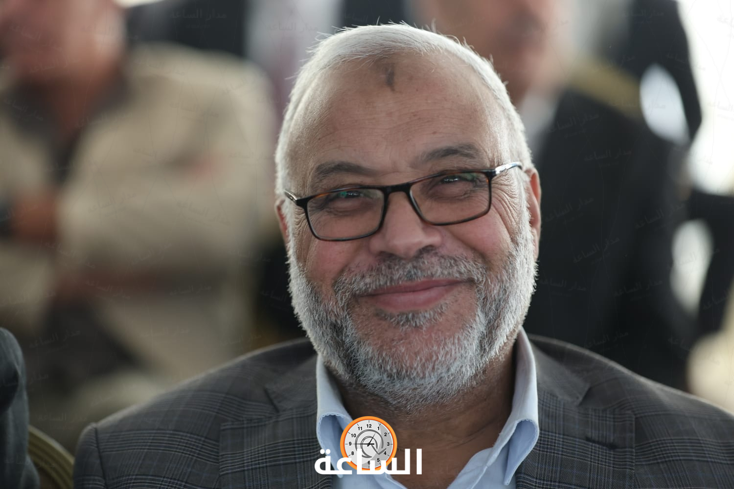 Madar Al-Saa Images 0.38338679403048104