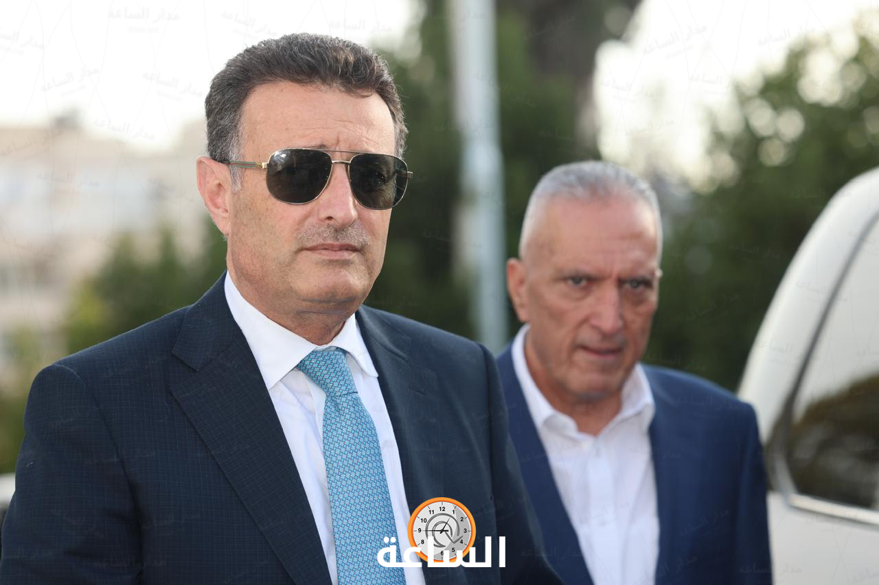 Madar Al-Saa Images 0.9243655909641906