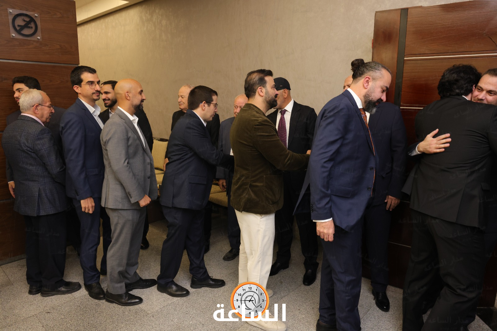 Madar Al-Saa Images 0.8921210685065326