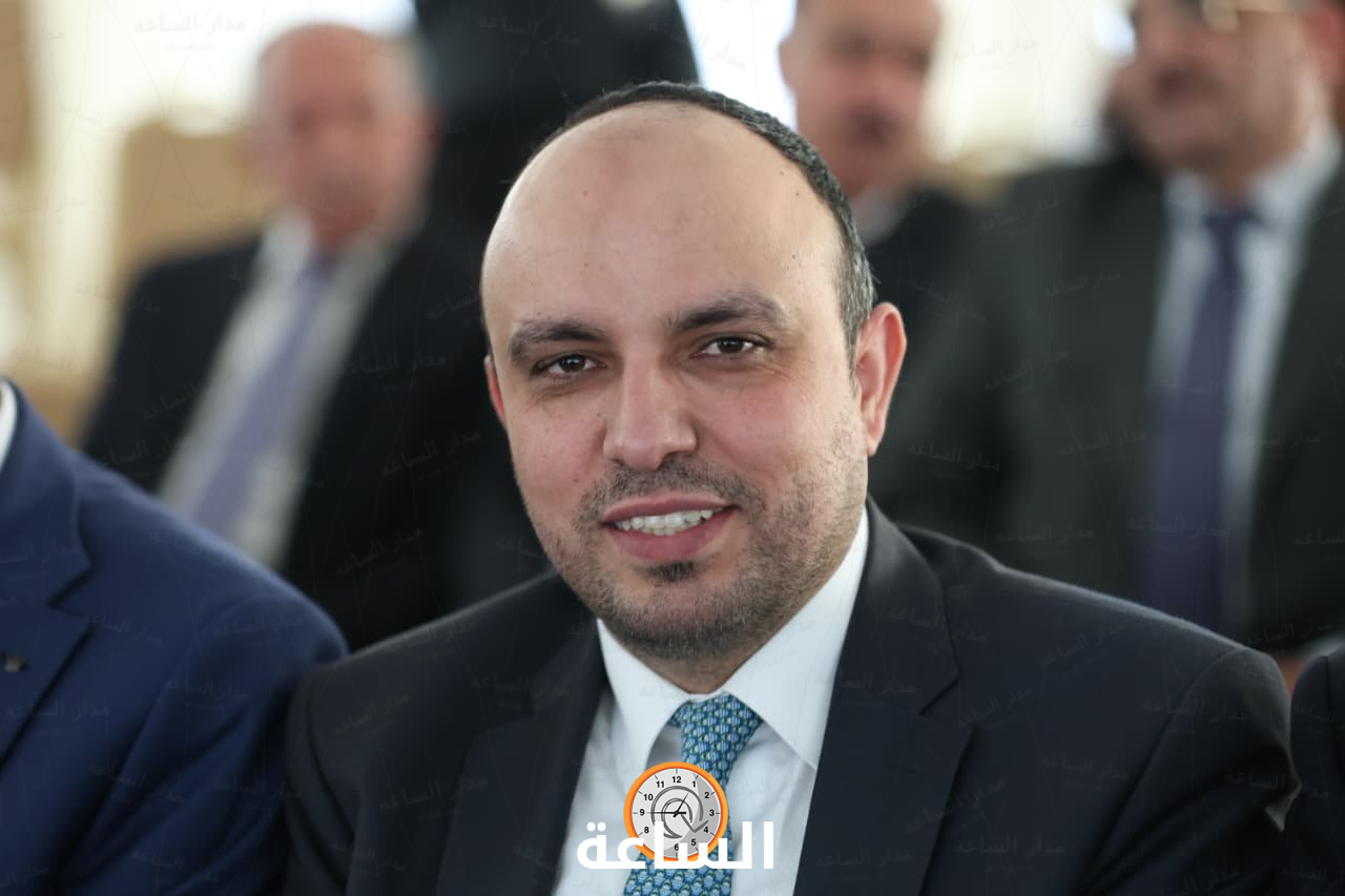 Madar Al-Saa Images 0.4578583571858901