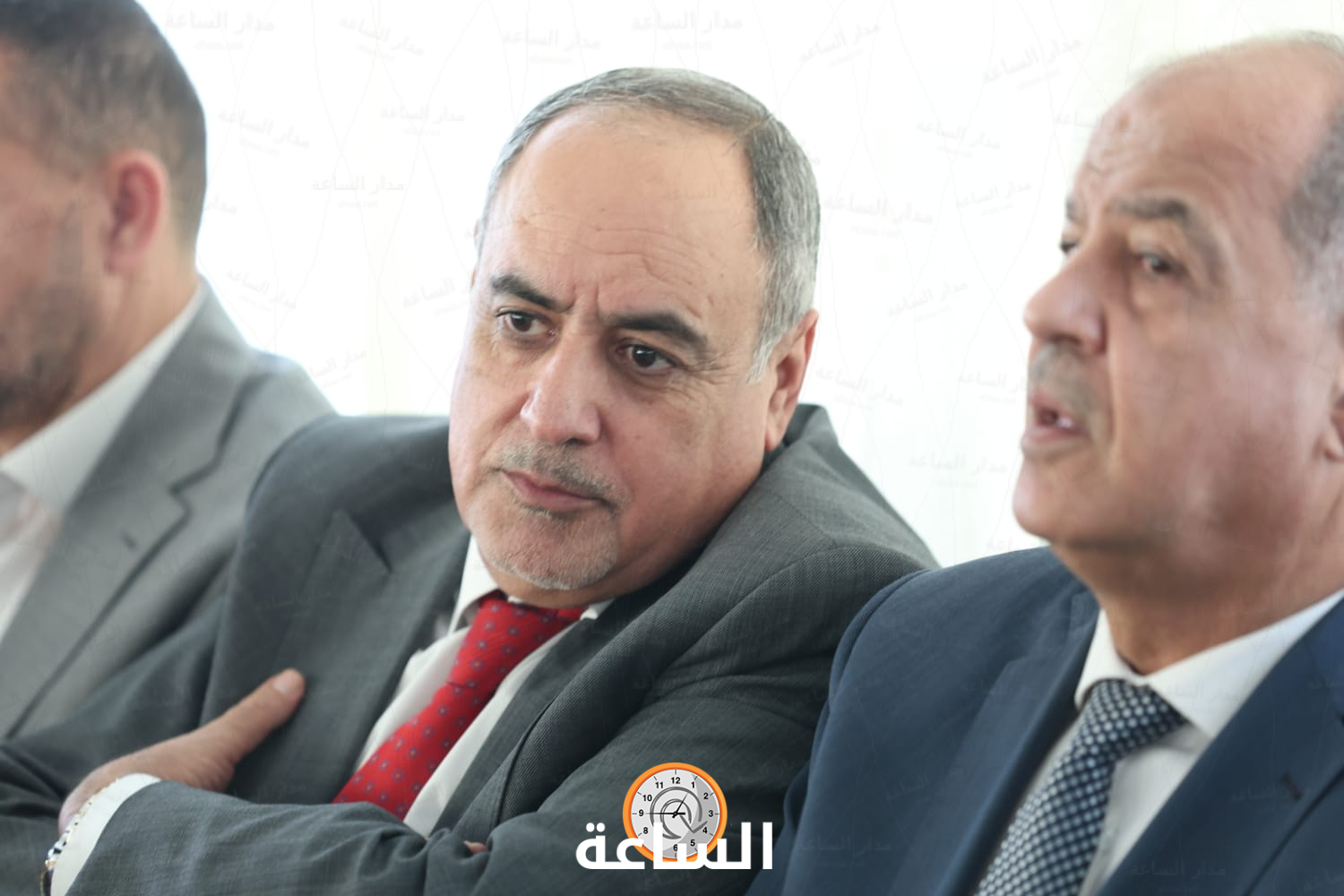 Madar Al-Saa Images 0.1791873222056659