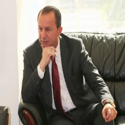 عمر العزام