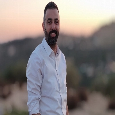 الدكتور محمد المومني  