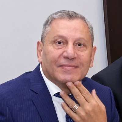 د. موفق الزيادات