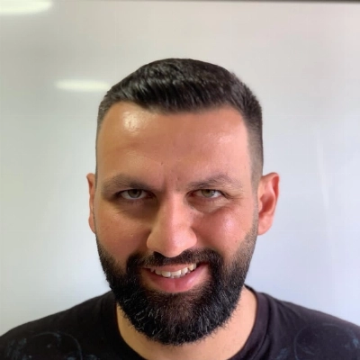 فائق هاني حدادين