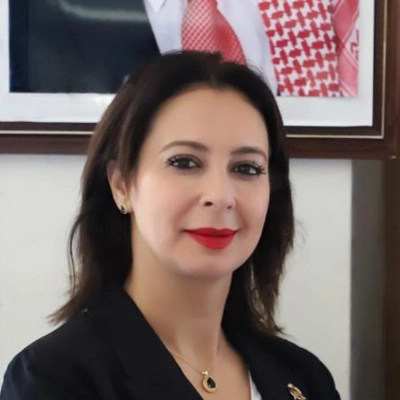 الدكتورة بتول المحيسن