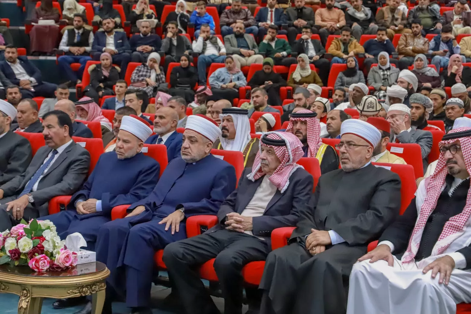 مدار الساعة,شؤون دينية,وزير الأوقاف والشؤون والمقدسات الإسلامية,الدكتور محمد الخلايلة,نائب رئيس الوزراء,وزير الإدارة المحلية,إمام الحضرة الهاشمية,الملك عبدالله الثاني,محمد الخلايلة,الملك المؤسس,رئيس الوزراء,مفتي عام المملكة,القوات المسلحة الأردنية,الأمير غازي بن محمد,وزارة الأوقاف,جامعة مؤتة,القوات المسلحة,المسجد الأقصى,الجيش العربي