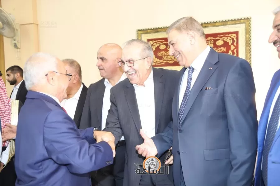 مدار الساعة,أخبار المجتمع الأردني,نائب رئيس الوزراء,ماهر ابو السمن,رئيس الوزراء,#عرس_الحياصات #طلب_اليد #جاهة_بني_عباد,الوزير السابق شحادة ابو هديب,النائب السابق محمد ابو هديب,الوزير ماهر ابو السمن