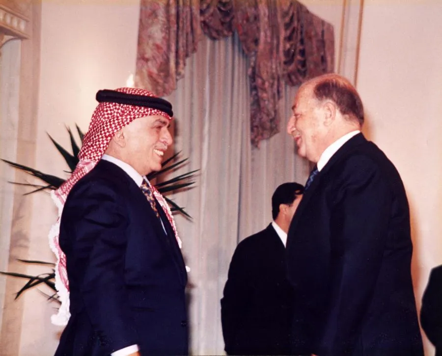 مدار الساعة,أخبار الأردن,اخبار الاردن,وزير الدفاع,الحسين بن طلال,رئيس الوزراء,الملك المؤسس,الديوان الملكي,الديوان الملكي الهاشمي,رئاسة الوزراء,وزارة الخارجية,مجلس الأعيان,الأمم المتحدة,التشريفات الملكية