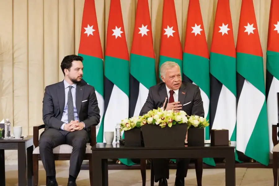 مدار الساعة,Video,فيديو,أخبار الأردن,اخبار الاردن,الملك عبدالله الثاني,الحسين بن عبدالله الثاني,ولي العهد,القوات المسلحة الأردنية,هيئة الأركان المشتركة,الديوان الملكي الهاشمي,الأمن العام,القوات المسلحة,الضفة الغربية,الجيش العربي