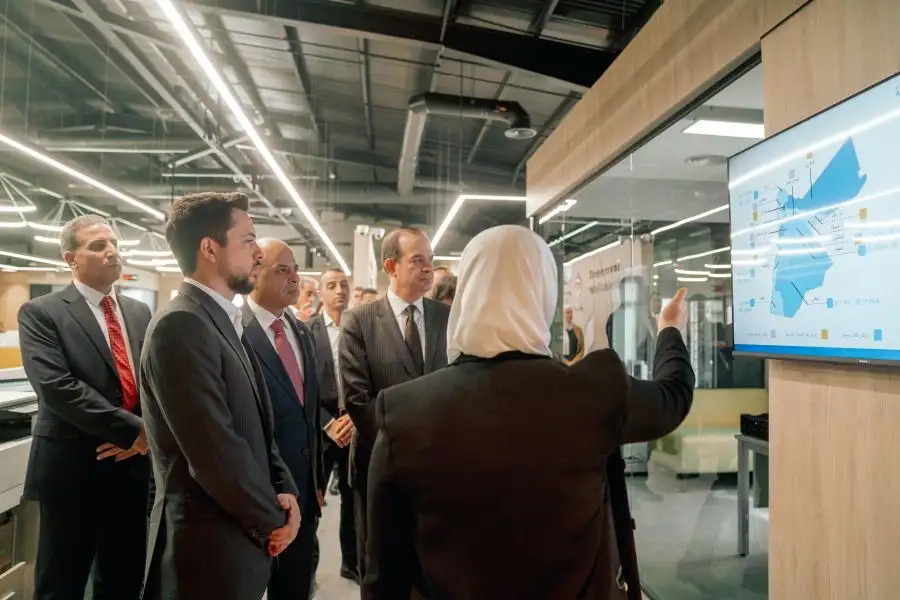 مدار الساعة,أخبار الأردن,اخبار الاردن,ولي العهد,مركز الخدمات الحكومي,الحسين بن عبدالله الثاني