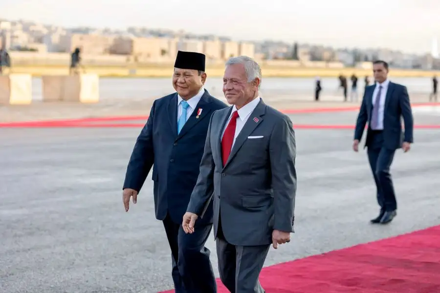 مدار الساعة,أخبار الأردن,اخبار الاردن,نائب رئيس الوزراء,وزير الخارجية وشؤون المغتربين,وزير الاستثمار,الملك عبدالله الثاني,رئيس الوزراء,أيمن الصفدي,الأمير غازي بن محمد,سلاح الجو الملكي