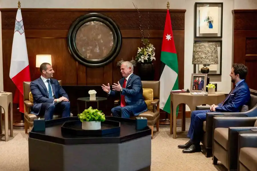 مدار الساعة,أخبار الأردن,اخبار الاردن,الدكتور جعفر حسان,نائب رئيس الوزراء,وزير الخارجية وشؤون المغتربين,وزير الصناعة والتجارة والتموين,وزير الطاقة والثروة المعدنية,ولي العهد,رئيس الوزراء,أيمن الصفدي,يعرب القضاة,الدكتور صالح الخرابشة,قطاع غزة,الضفة الغربية,قصر الحسينية