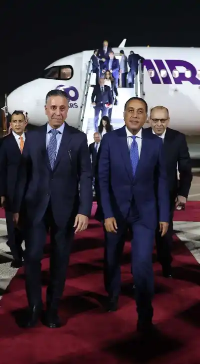 رئيس الوزراء المصري يصل إلى الأردن