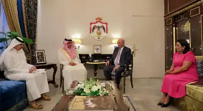 رئيس مجلس الأعيان يلتقي السفير القطري