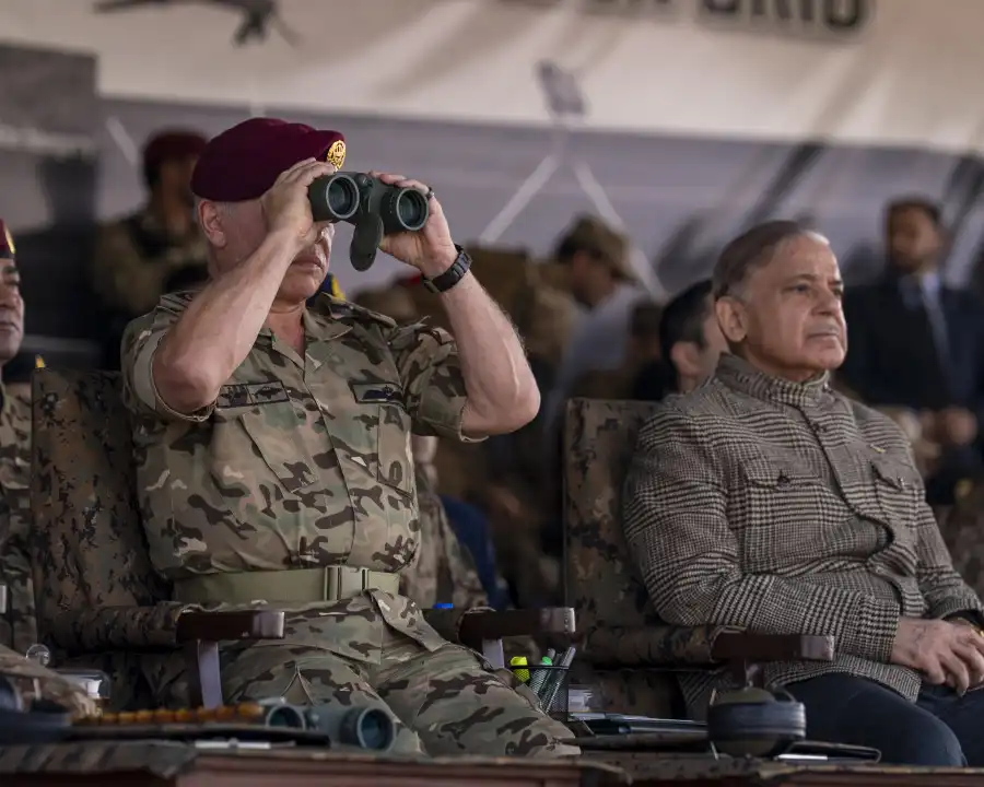 مدار الساعة,أخبار الأردن,اخبار الاردن,القوات المسلحة الأردنية,رئيس الوزراء,هيئة الأركان المشتركة,الأمير غازي بن محمد,القوات المسلحة,الجيش العربي