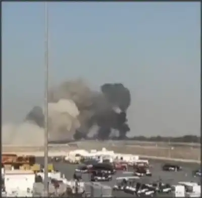 فيديو مروع لتحطم طائرة مقاتلة بمعرض