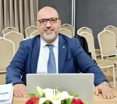 الدكتور علي الخضيري.. مبارك الدكتوراة