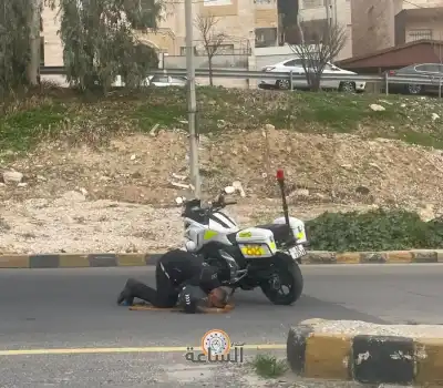 لم يترك صلاته ووقف يؤدي فرضه