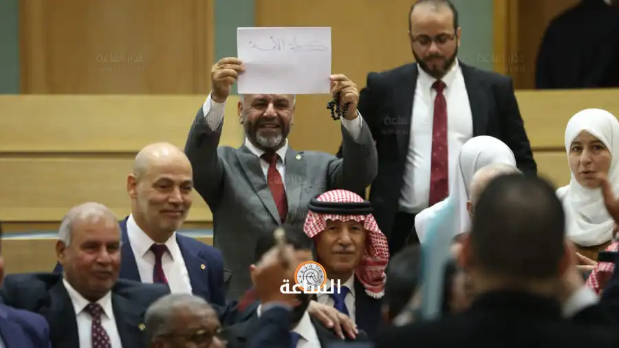 مدار الساعة,أخبار مجلس النواب الأردني,وزير الطاقة والثروة المعدنية,وزير الدولة للشؤون القانونية,فياض القضاة,المملكة الأردنية الهاشمية,صالح الخرابشة,وزارة الطاقة والثروة المعدنية,مجلس النواب,وزارة الطاقة,هيئة الأوراق المالية,سيادة القانون